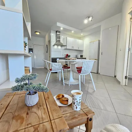 New Seafront Dreaming View Apartment, Cristianos Appartement Arona (Tenerife)