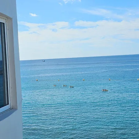 New Seafront Dreaming View Apartment, Cristianos * أرونا
